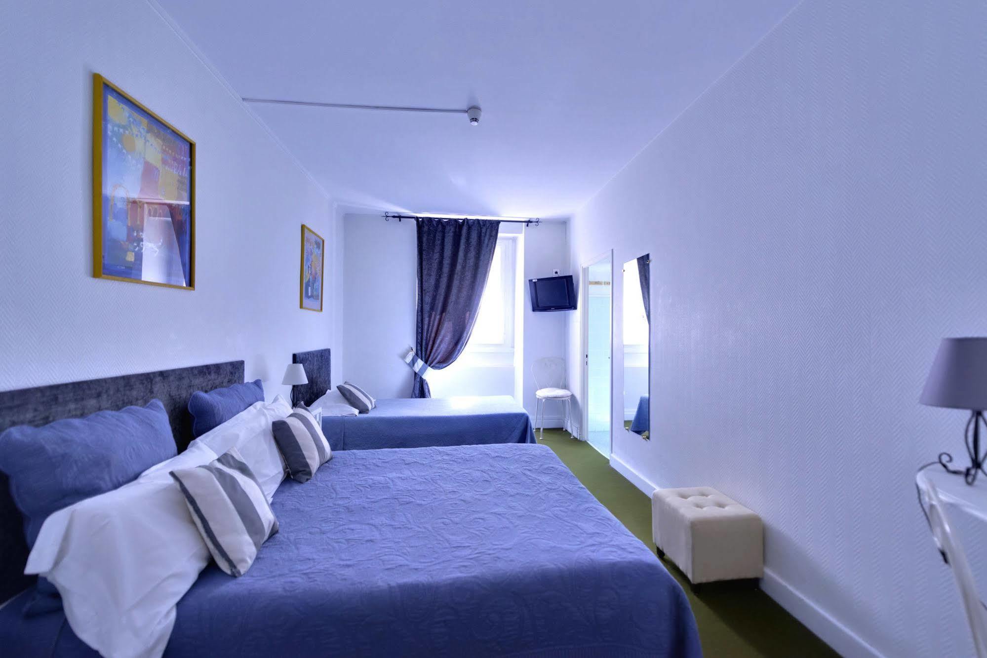 Logis Hotel Orly Alès Esterno foto