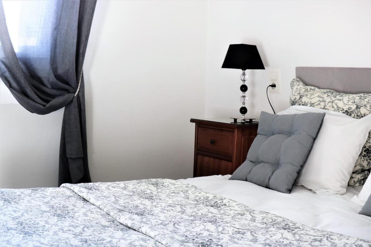 Logis Hotel Orly Alès Esterno foto